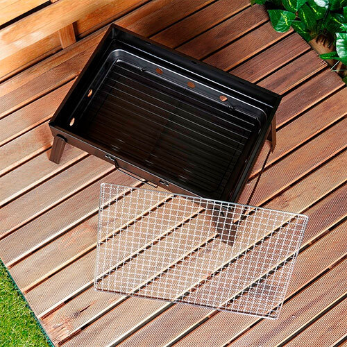 Foldbar grill til camping - 22,5 x 49 x 30,5 cm.